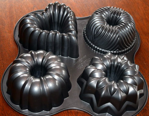 bundt-pan-bottom